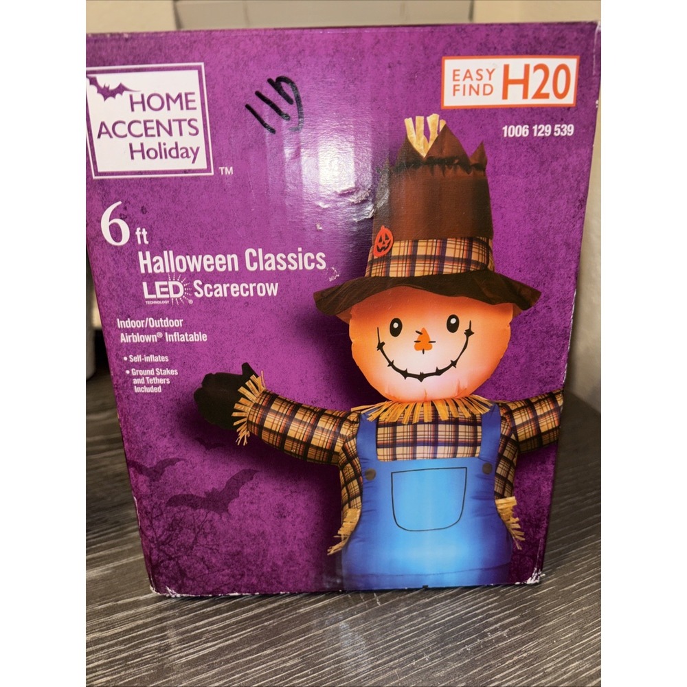 Home Accents Holiday6 Ft Halloween Classics Led Scarecrow‎ Airblown Inflatable